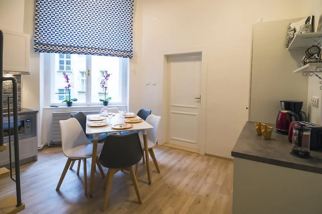 Design Apartment Havelska 프라하 체코